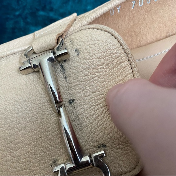 My Ferragamo Cream Tan Beige Almond Toe Loafers Size 6.5 - Picture 4 of 8